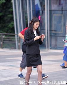 街拍制服丝袜高跟美女,丝袜高跟美女生动演绎制服诱惑