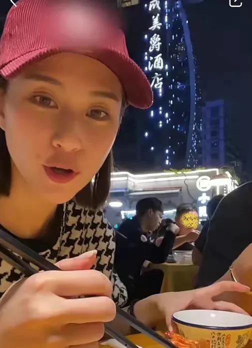 娱乐圈吃瓜爆料道歉视频,揭秘明星道歉背后的真相